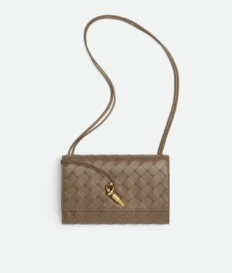 Andiamo Pouch with strap