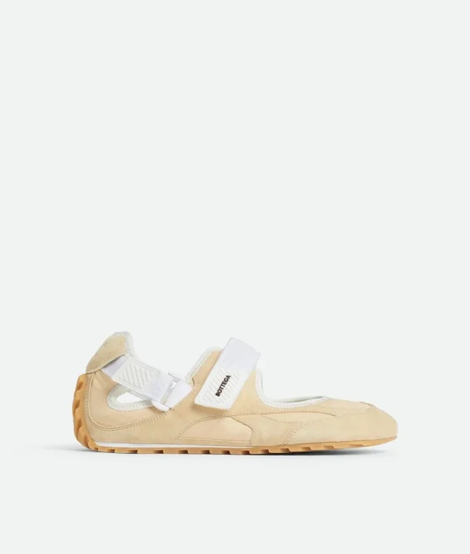 Baskets Mary Jane Orbit Flash