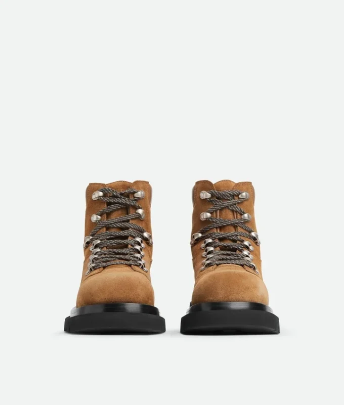 Bottes de randonnée à crampons