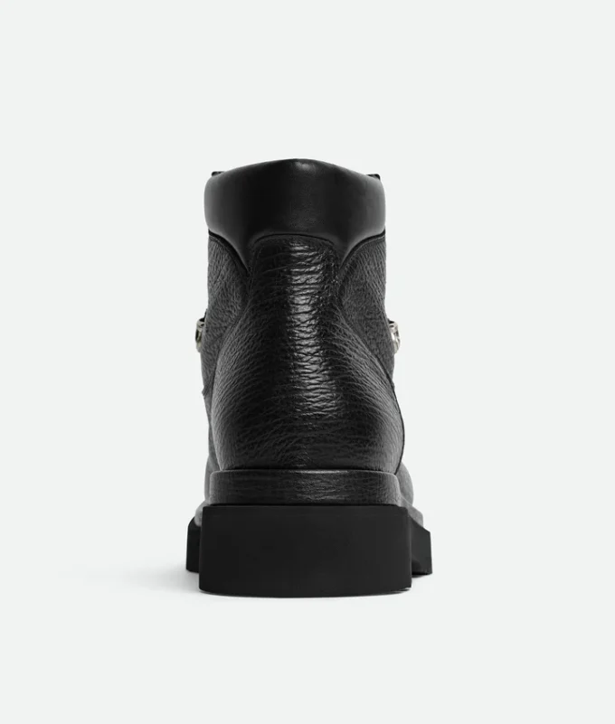Bottes de randonnée à crampons