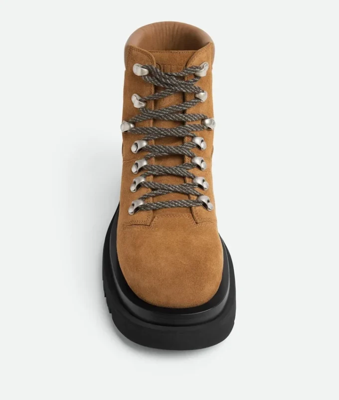 Bottes de randonnée à crampons