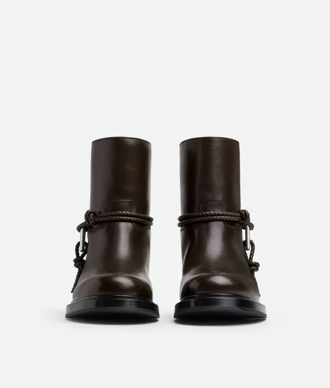 Bottes James