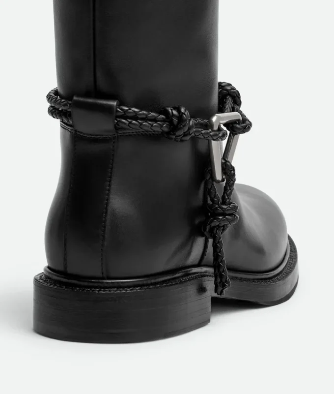 Bottes James