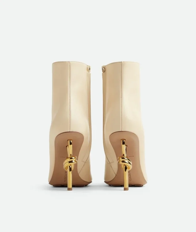 Bottes à nœud
