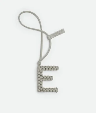 Breloque lettre E