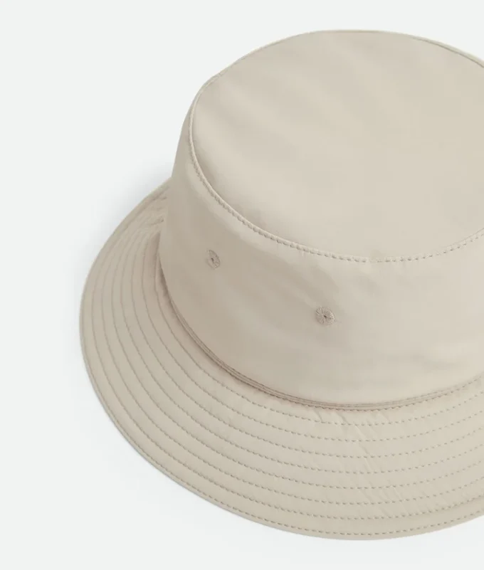 Bucket hat en nylon technique Bucket hat en nylon technique