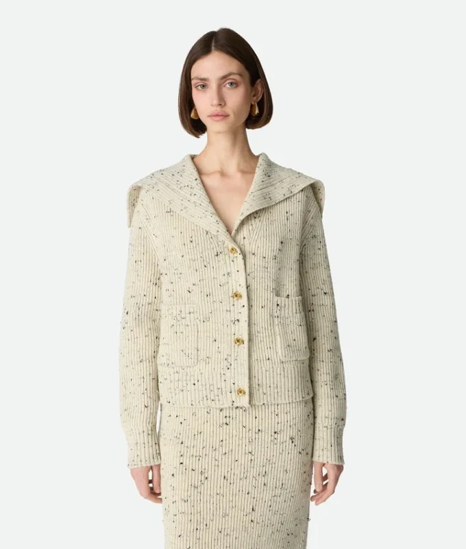 Cardigan en laine à côtes anglaises