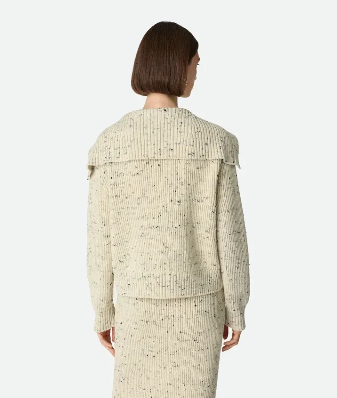 Cardigan en laine à côtes anglaises