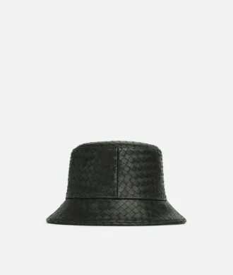 Chapeau bob en cuir Intrecciato Chapeau bob en cuir Intrecciato