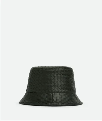 Chapeau bob en cuir Intrecciato Chapeau bob en cuir Intrecciato