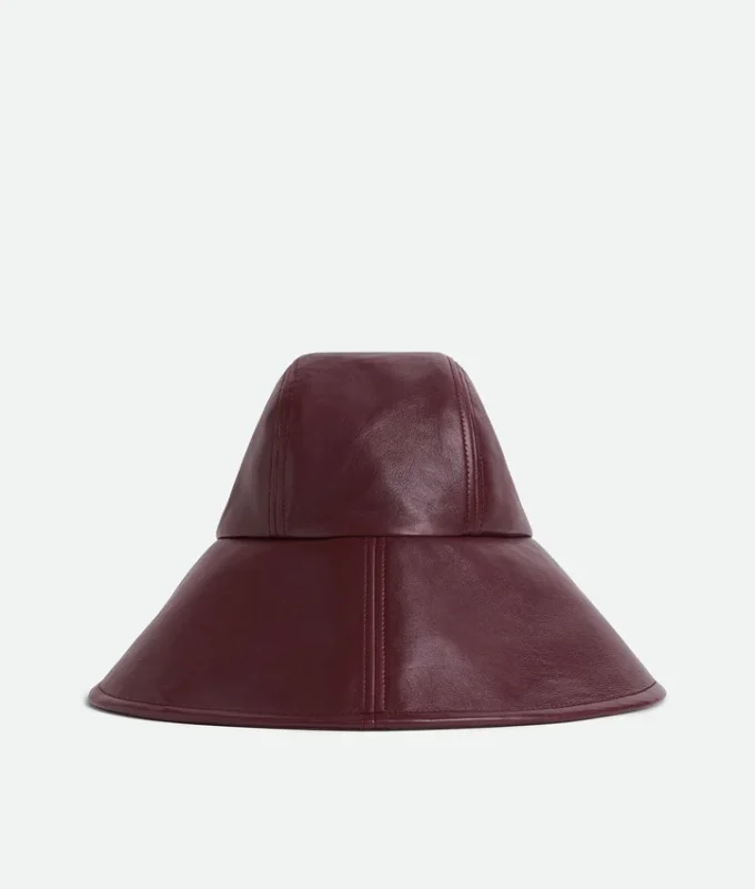 Chapeau en cuir