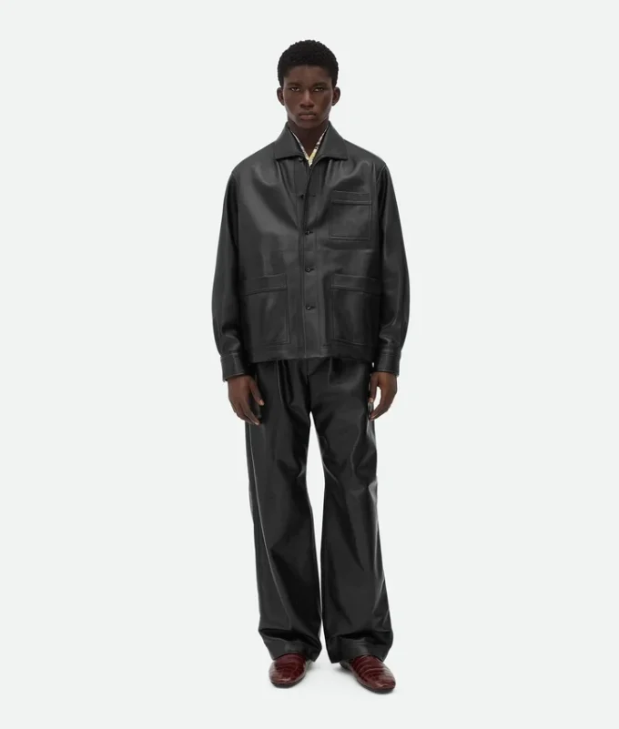 Chemise de pyjama en cuir Chemise de pyjama en cuir