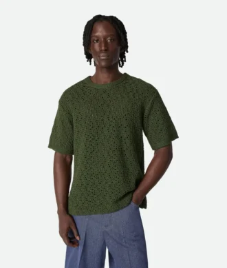 Chemise en coton crocheté