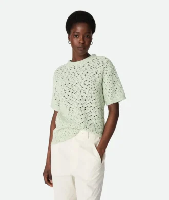 Chemise en coton crocheté