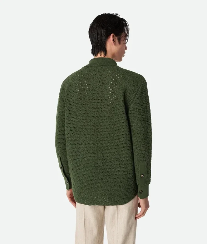 Chemise en coton tricoté au crochet