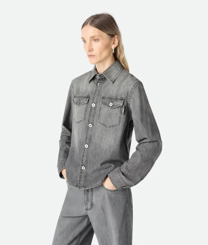 Chemise en denim noir Chemise en denim noir