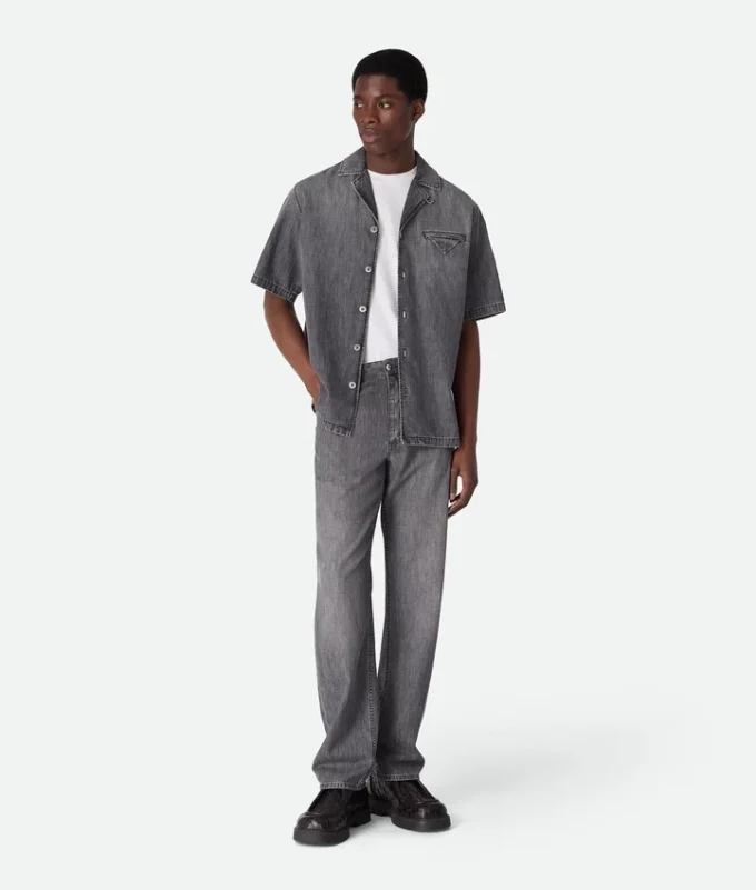 Chemise en denim noir vintage