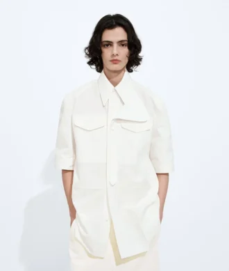 Chemise en toile de coton compacte