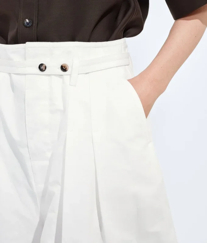 Culotte en toile de coton compacte