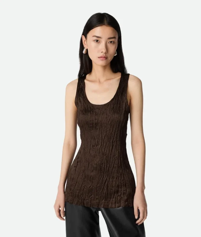 Débardeur en satin de viscose froissé