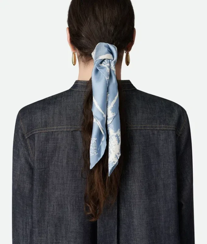 Foulard en soie « Carte postale italienne »