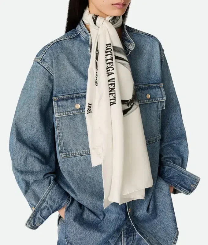 Foulard imprimé en twill de soie