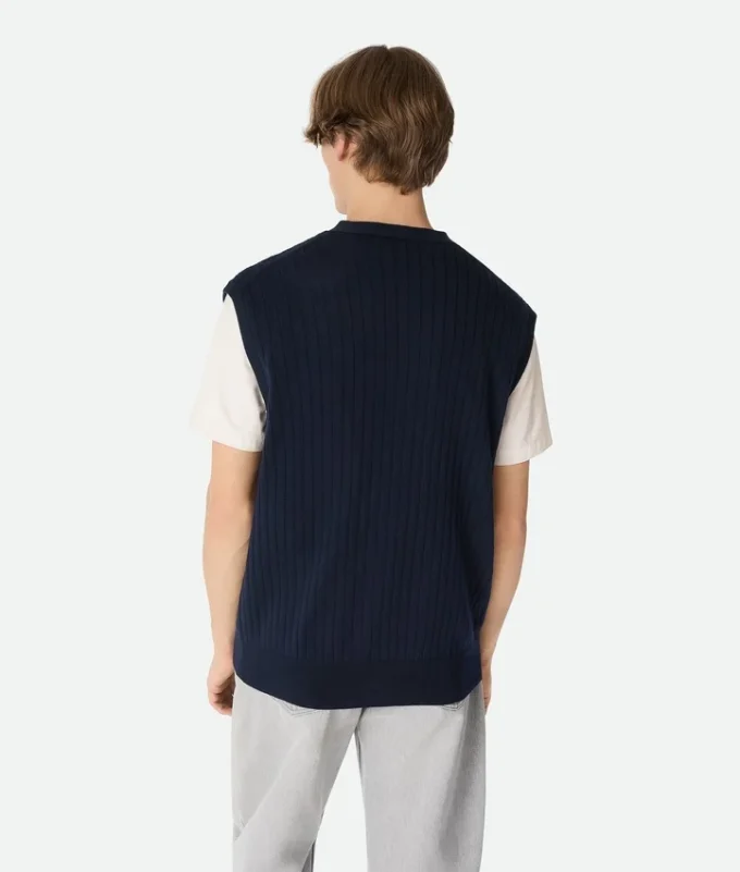 Gilet en laine côtelée Gilet en laine côtelée