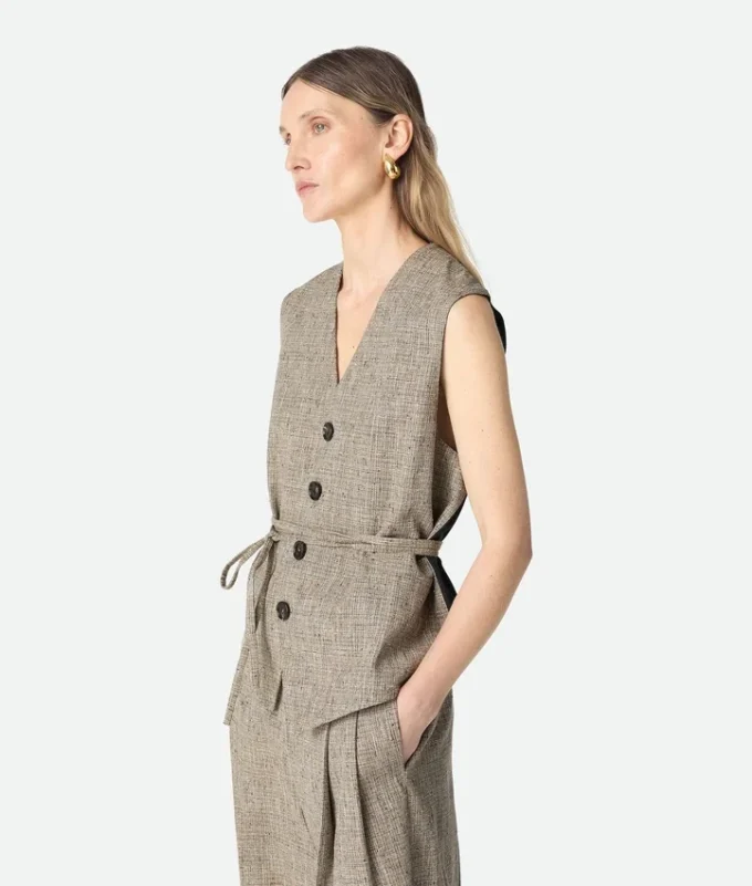 Gilet en viscose mouchetée