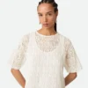 Haut en dentelle de coton et de soie