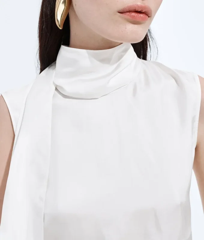 Haut en satin de soie Stretch