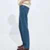 Jean droit indigo moyen
