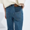 Jean droit indigo moyen
