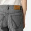 Jean en denim noir Jean en denim noir