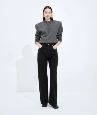 Jean noir délavé à jambes larges