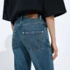 Jean évasé en denim délavé indigo moyen