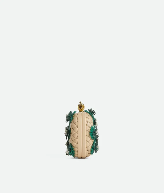Knot