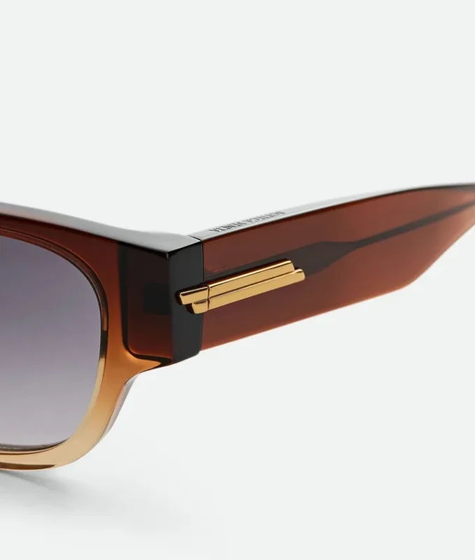 Lunettes de soleil Panthos classiques
