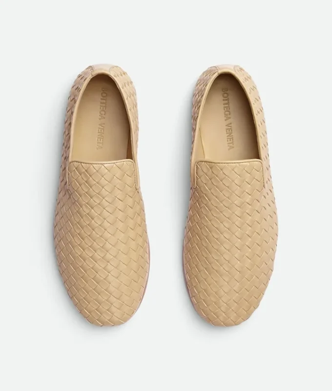 Mocassins Sunday