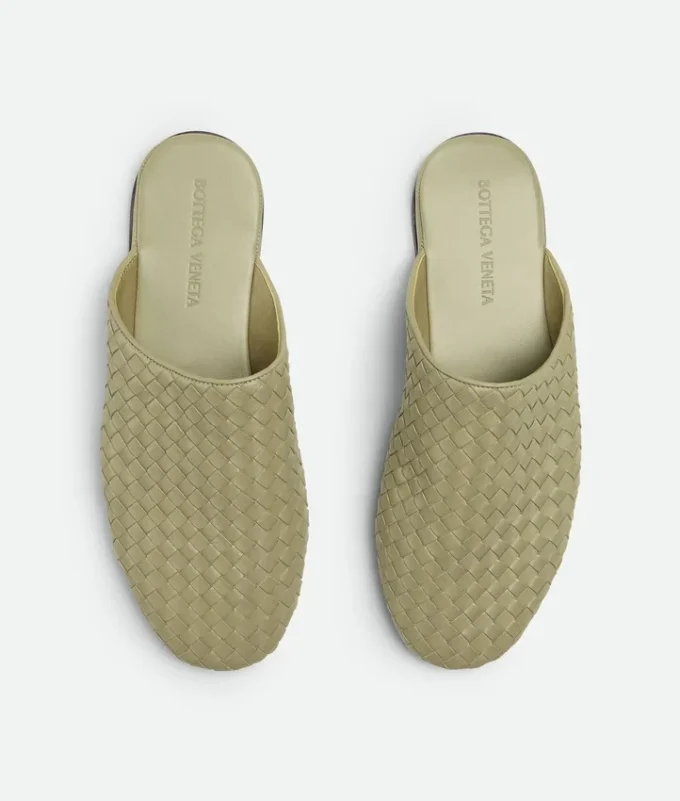 Mocassins Sunday