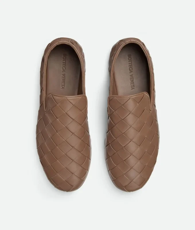 Mocassins Sunday
