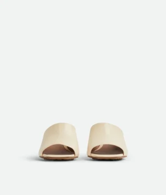 Mules à nœud