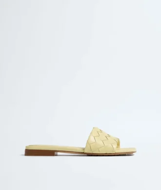 Mules plates Parco