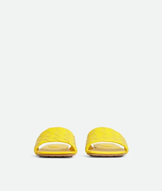 Mules plates Parco