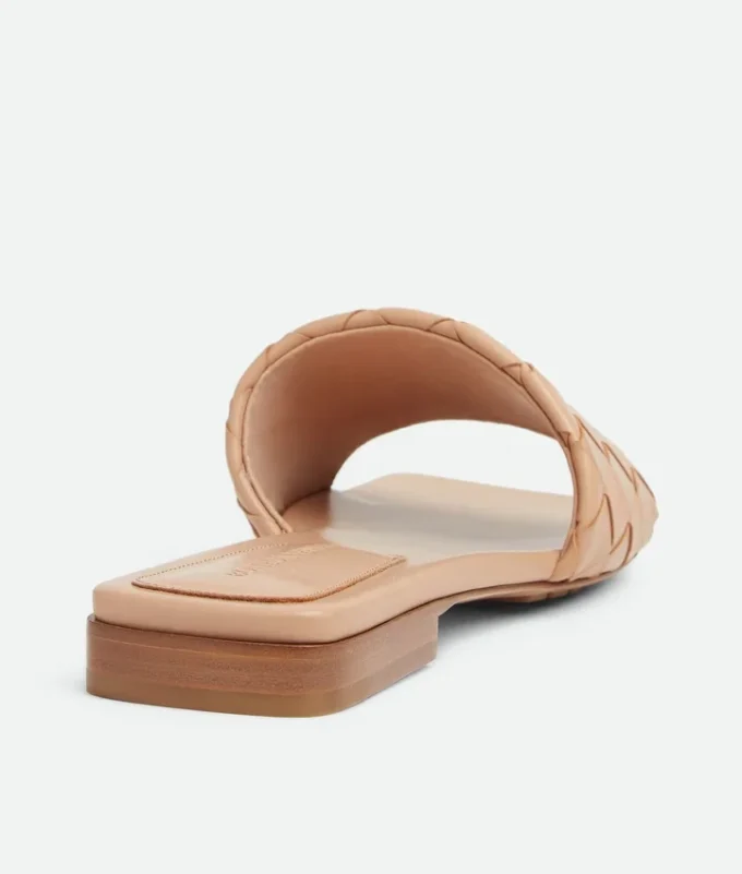 Mules plates Parco