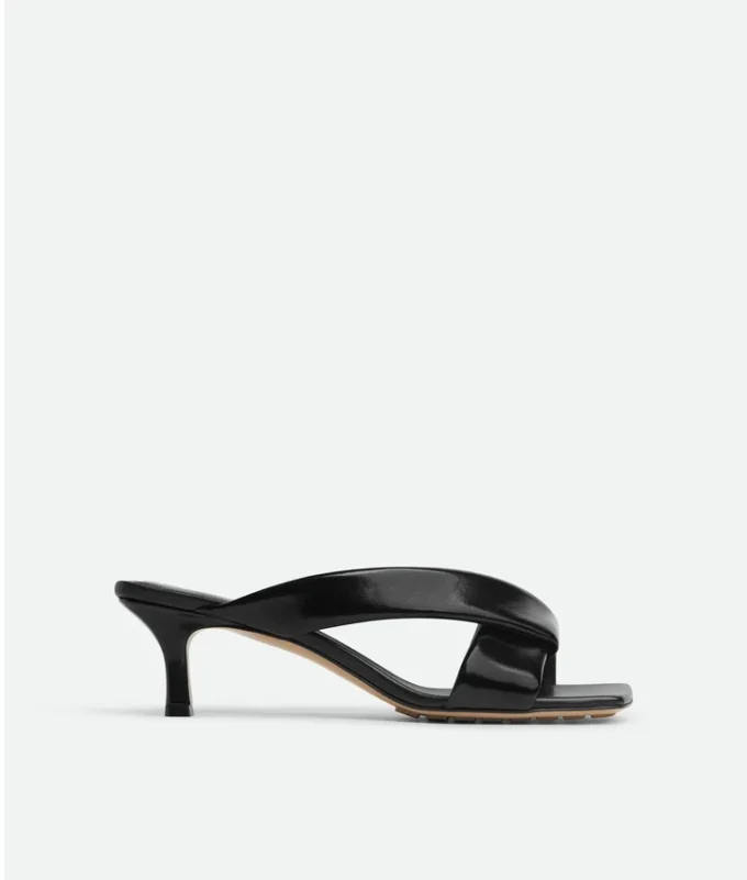 Mules Riva