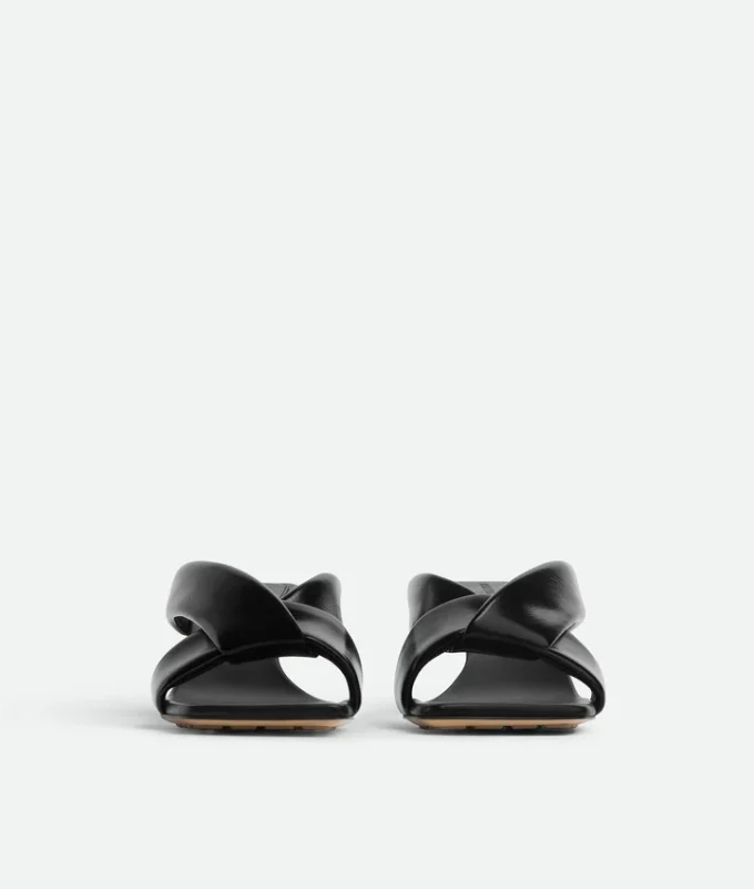 Mules Riva
