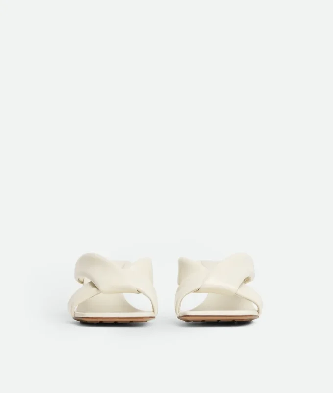 Mules Riva