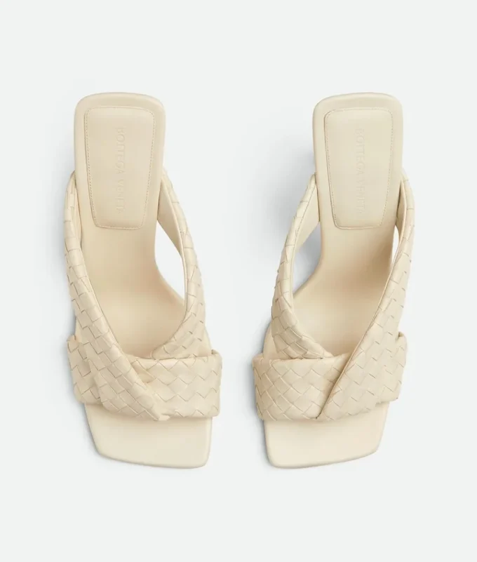 Mules Riva