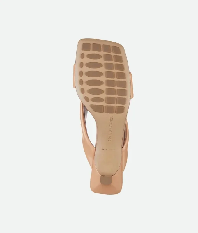Mules Riva