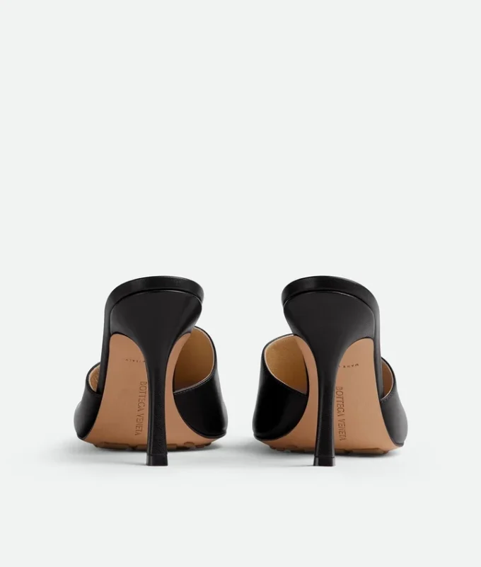 Mules Stretch Mules Stretch